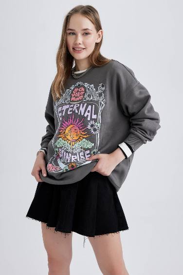 Oversize Fit Printed Sweatshirt