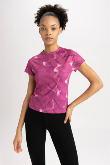 تيشيرت رياضي سليم فيت مطبوع برقبة مستديرة