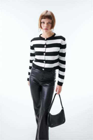 Regular Fit Crew Neck Pique Cardigan