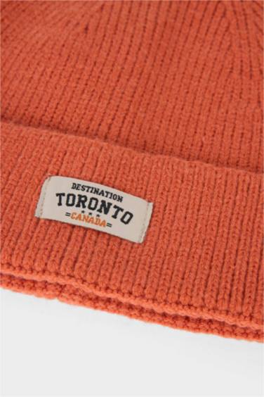 Bonnet en tricot à étiquette tissée pour homme