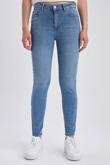 Rebeca Skinny Fit Normal Waist Narrow Leg Long Length Jeans