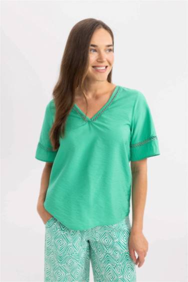 Regular Fit V-Neck Short Sleeve Blouse