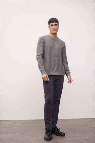 Standard Fit Cotton Crew Neck Knitted Pullover