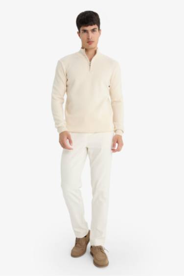 Standard Fit Half Zippered Basic Knit Pullover
