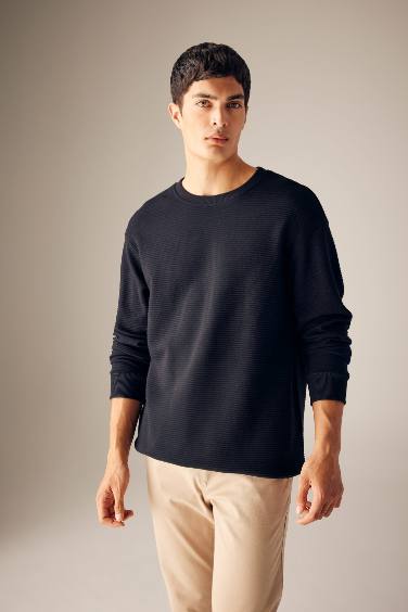 Comfort Fit Sweatshirt