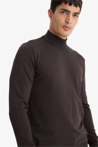 Pull en maille premium à col roulé Coupe régulière