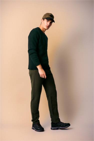 Брюки стандартного кроя