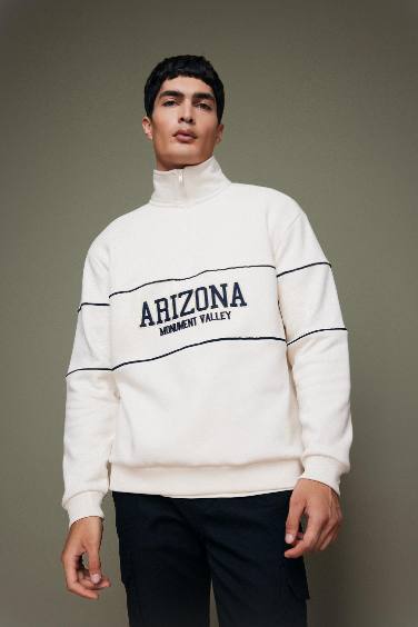 Relax Fit Long Sleeve Sweatshirt