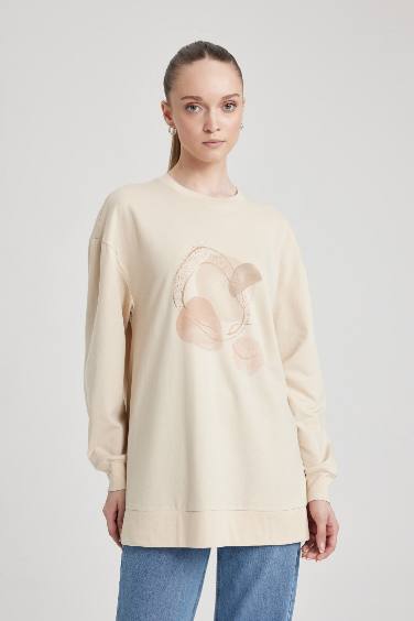 Regular Fit Crew Neck Embroidered Sweatshirt Tunic