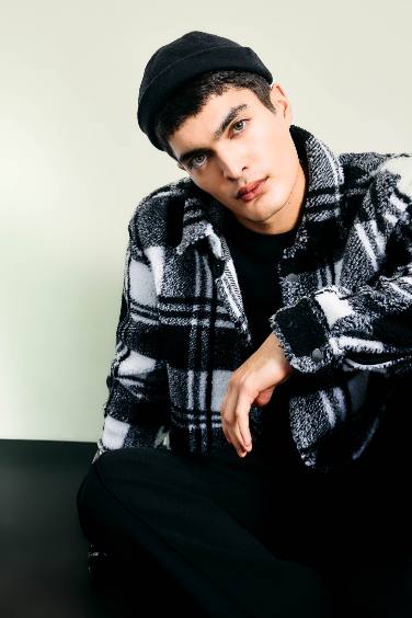 қалыпты пішім Сыртқа киетін жейде