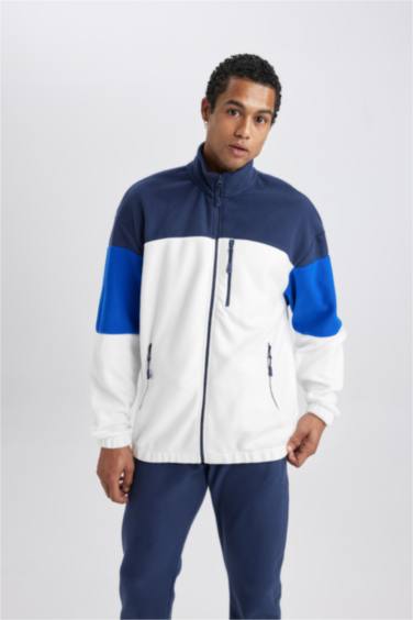 DeFactoFit Standard Fit Pocketed Fleece Zippered Sweatshirt