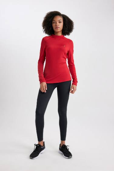 تيشيرت كم طويل قصة عادية بطبعة شعار من DeFactoFit