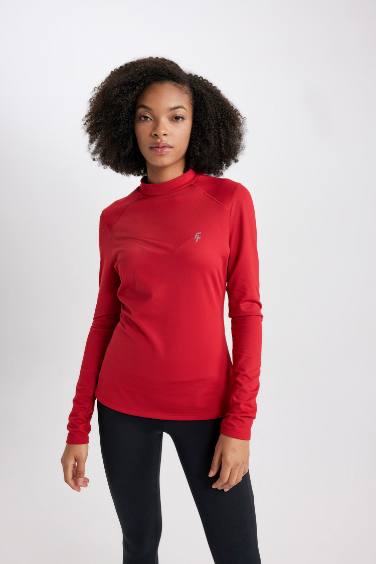 تيشيرت كم طويل قصة عادية بطبعة شعار من DeFactoFit