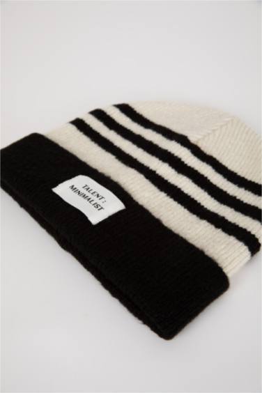 Шапка для женщин