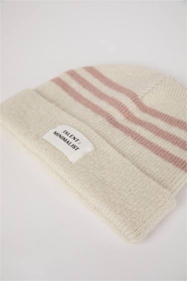 Шапка для женщин