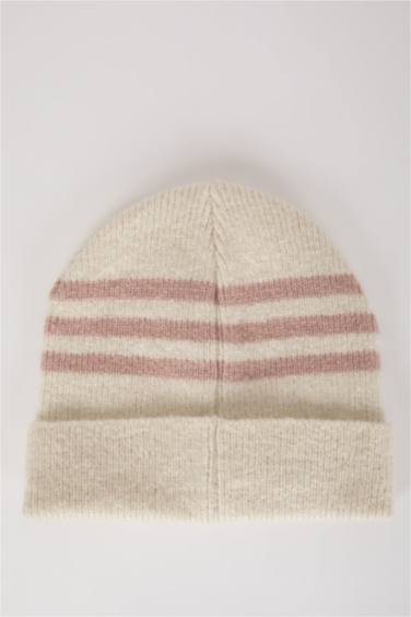 Шапка для женщин