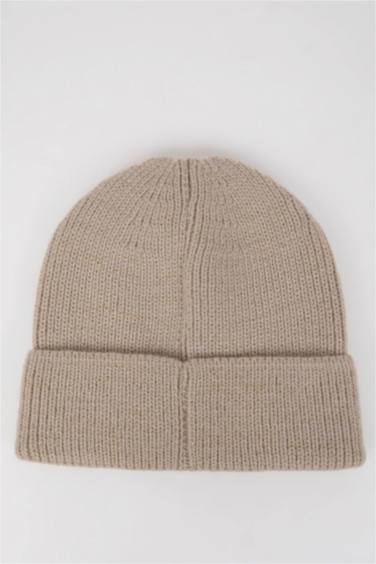 Шапка для женщин