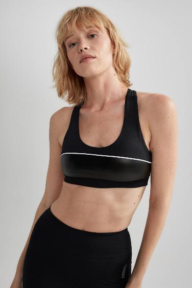 DeFactoFit Crew Neck Sports Bra