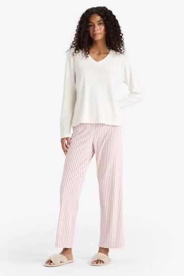 Pijama Takımı Regular Fit Uzun Kollu Velur Üst Çizgili Uzun Alt-Fall in Love