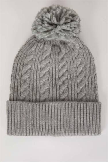 Шапка для женщин