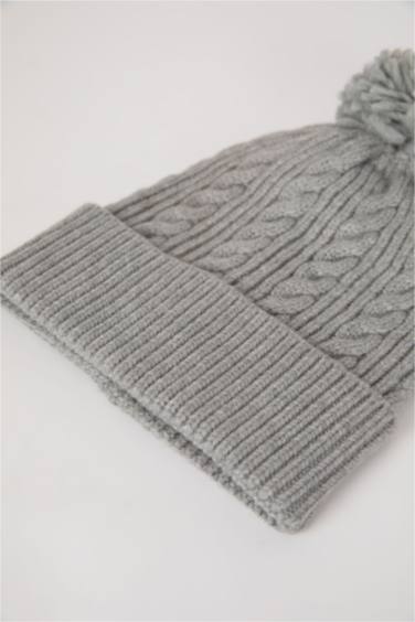 Шапка для женщин