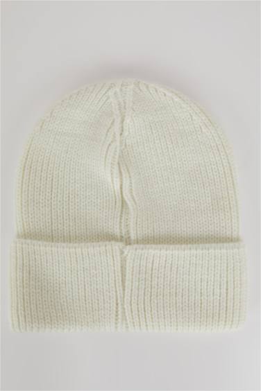 Kadın Nakışlı Triko Bere