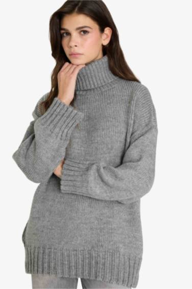 Oversize Fit Turtleneck Tunic