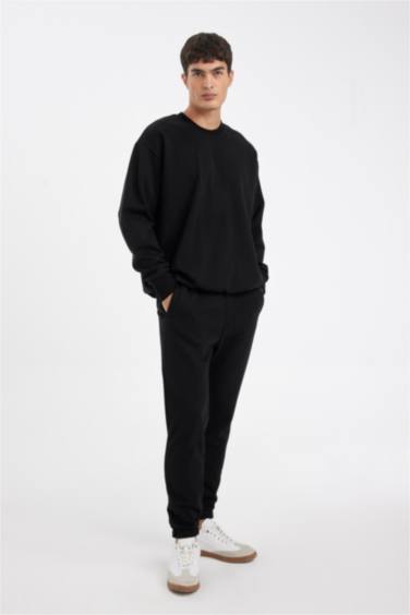 Штаны стандартного кроя из плотной ткани