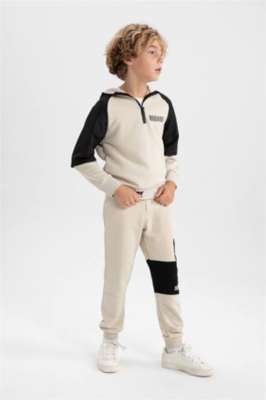 Boy Oversize Fit Hooded Sweatshirt