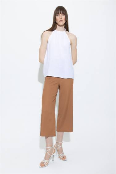 Halter Neck Regular Fit Sleeveless Blouse