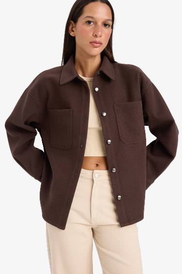 Фланелевая рубашка с длинным рукавом и отложным воротником