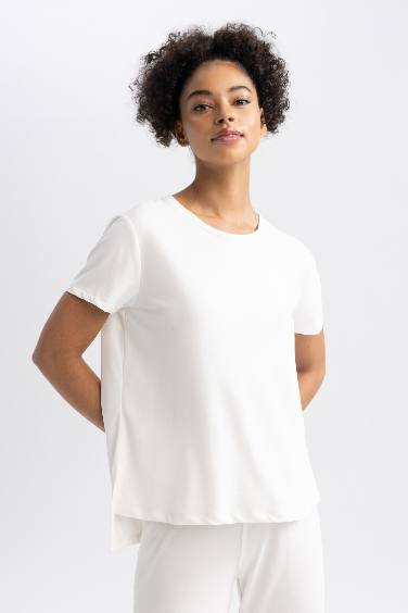 Standard Fit Crew Neck modal Short Sleeve T-Shirt