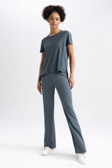 Брюки клеш стандартного кроя, DeFactoFit