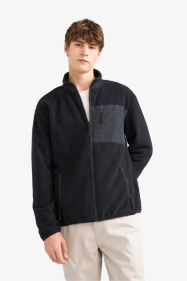 كارديجان قطيفة قصة عادية بياقة عالية بسوسته