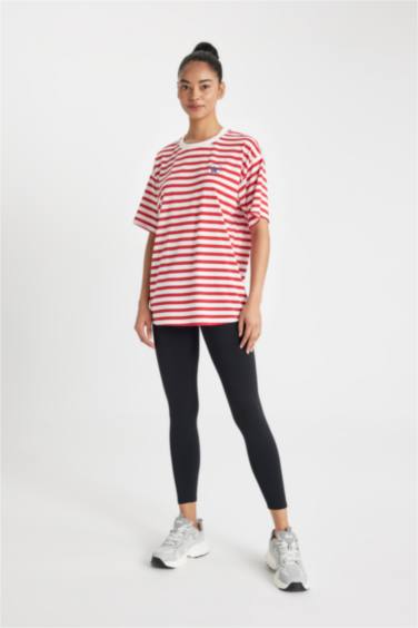 تيشيرت رياضي مطبوع اوفر سايز من DeFactoFit