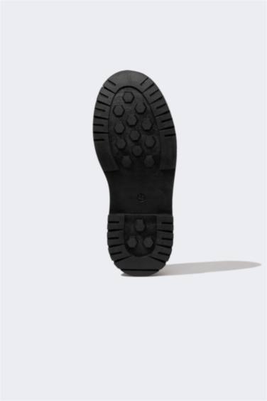 Girl High-Sole Faux Leather Sneaker