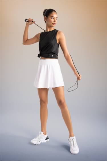 ديباردور قصة طويلة برقبة مستديرة من DeFactoFit