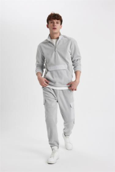 Regular Fit With Cargo Pocket fleece Trousers