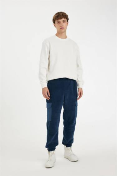 Regular Fit Polar Eşofman Altı Beli Paçası Lastikli Kargo Cepli