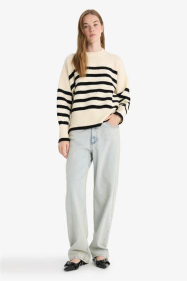 үлкен пішім ұзартылған жаға Пулловер