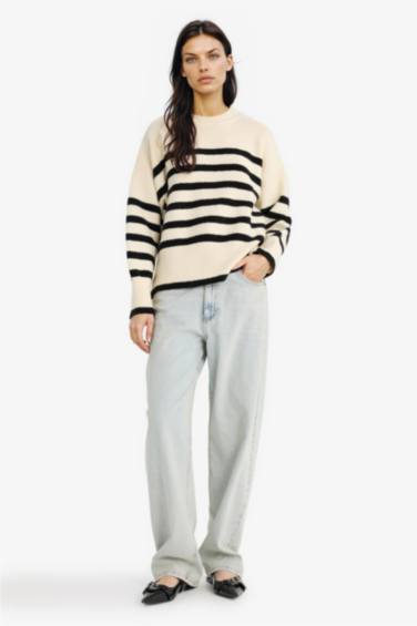 بلوز تريكو اوفر سايز بياخة عالية