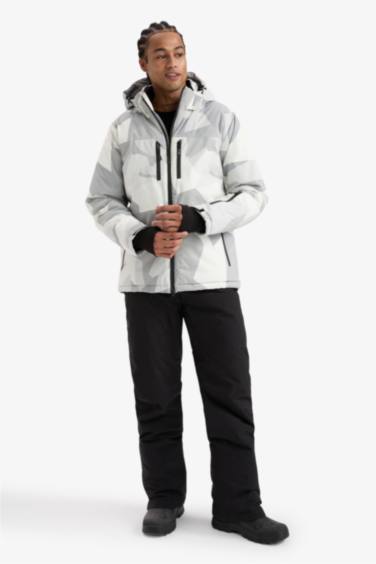 Water Repellent Regular Fit