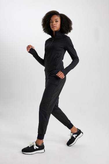 بنطلون بريميوم قصة عادية بجيب من DeFactoFit