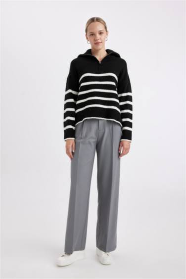 Oversize Geniş Kalıp Çizgili Yarım Fermuarlı Dik Yaka Triko Kazak