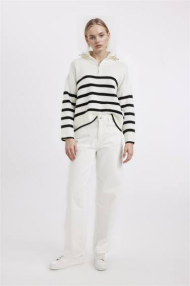 Oversize Geniş Kalıp Çizgili Yarım Fermuarlı Dik Yaka Triko Kazak