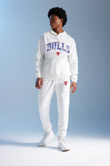 Standard Fit Jogger Sweatpants