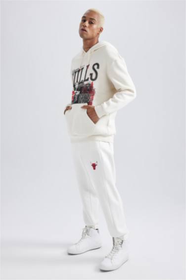 Standard Fit Jogger Sweatpants