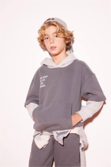 Boy Oversize Fit Hooded Sweatshirt