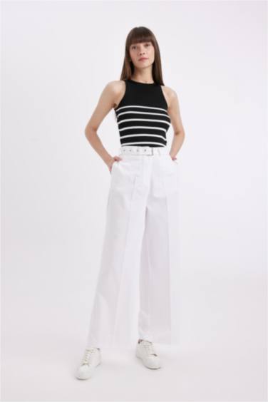 Fitted Crew Neck Tank Top