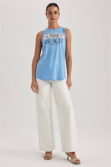 Regular Fit Slogan Printed Sleeveless T-Shirt